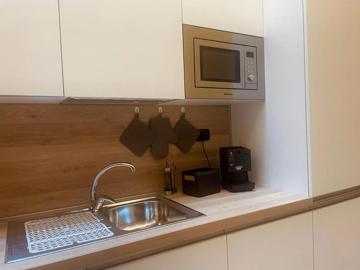La Suite Di Dante Napoli Apartment